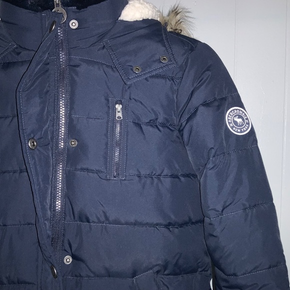 Abercrombie & Fitch navy blue puffer jacket Sz 11/12 faux fur trim hood zip snap - Picture 2 of 8